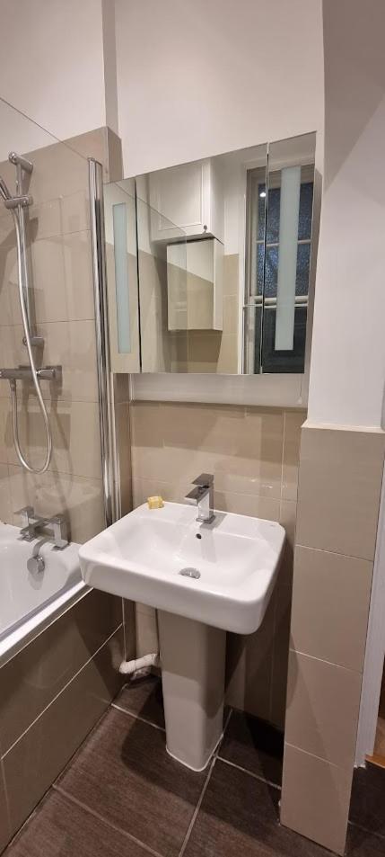 Star London Warwick Mansions 3-Bed Oasis Apartman Kültér fotó